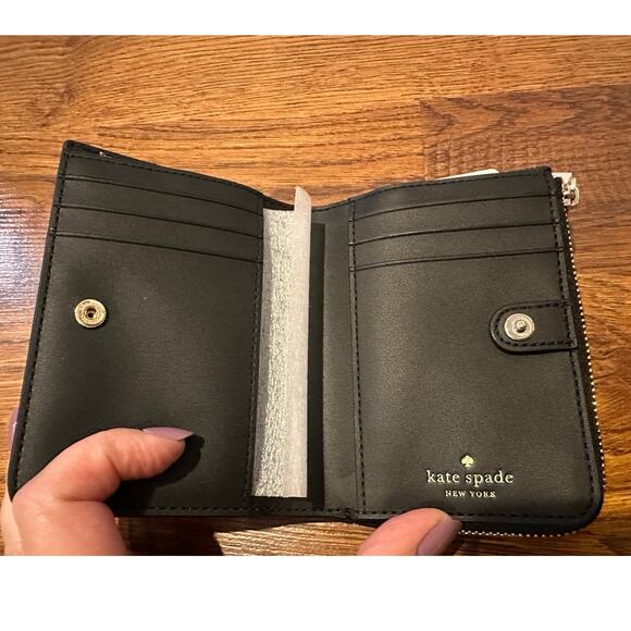 Kate Spade New York Leather Wallet Black Spade Flower 5x4 NWT Designer Lux - Picture 3 of 8